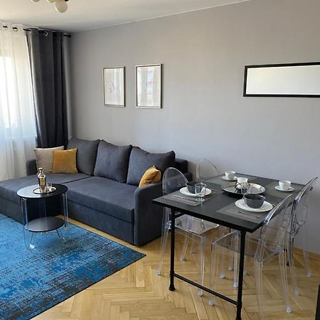 Apartament Emilian Leilighet Warszawa Eksteriør bilde