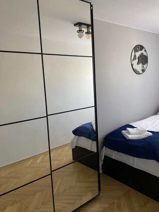 Apartament Emilian Leilighet Warszawa Eksteriør bilde