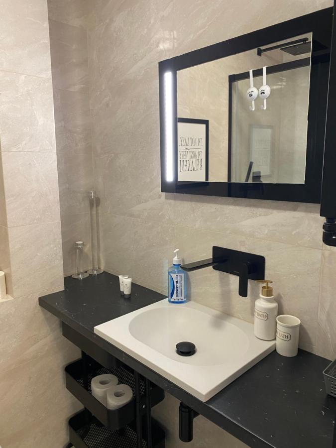 Apartament Emilian Leilighet Warszawa Eksteriør bilde